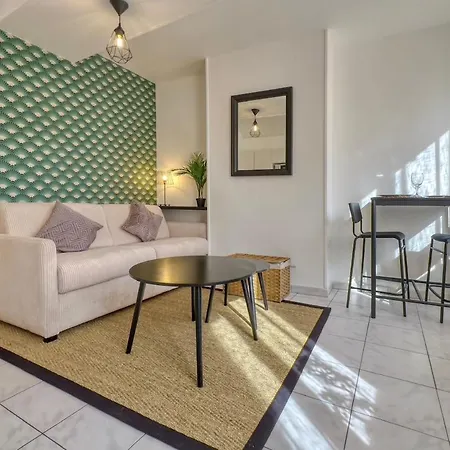 Le 2lazare Appartement *